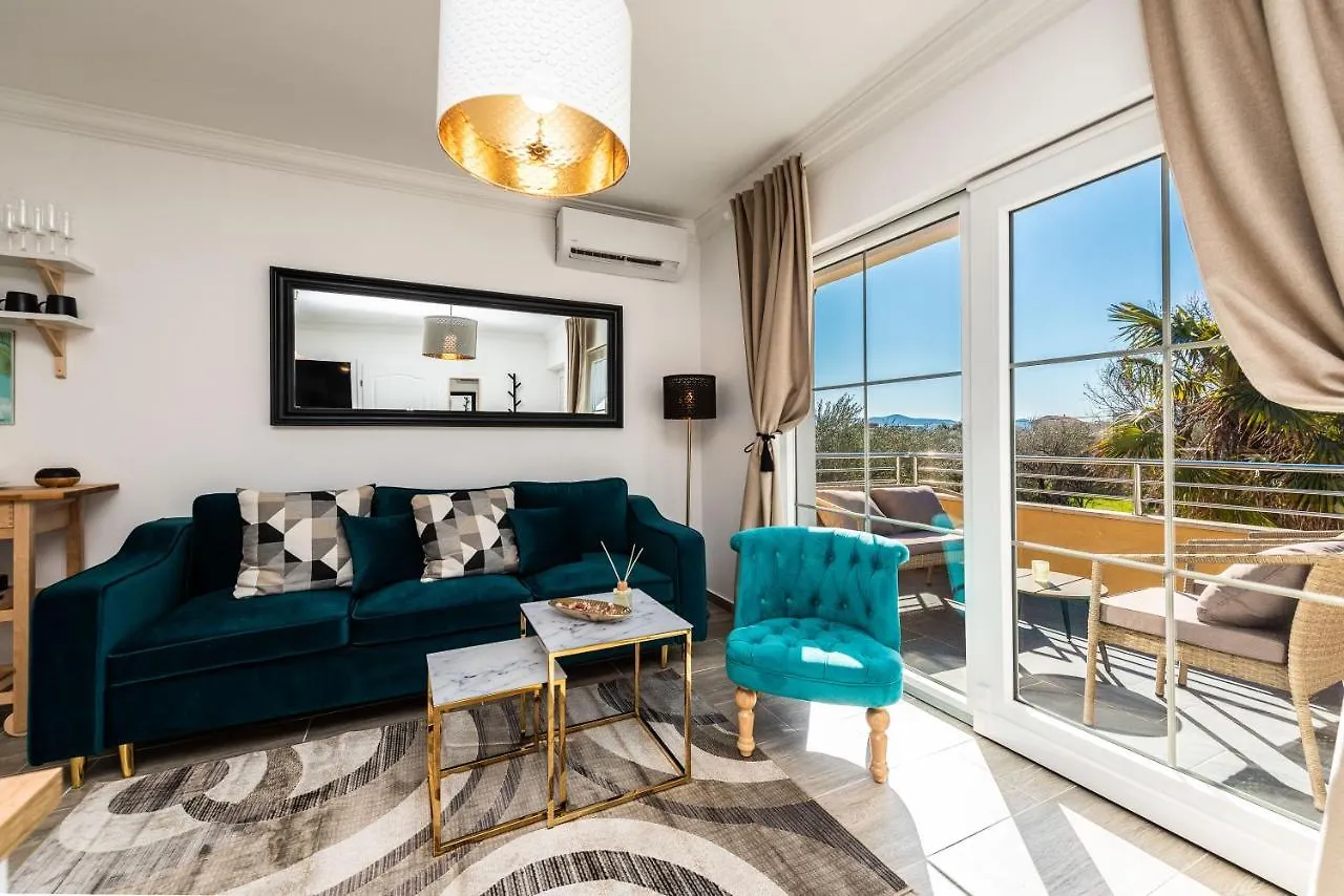 Villa Twins Sukosan With Heated Pool