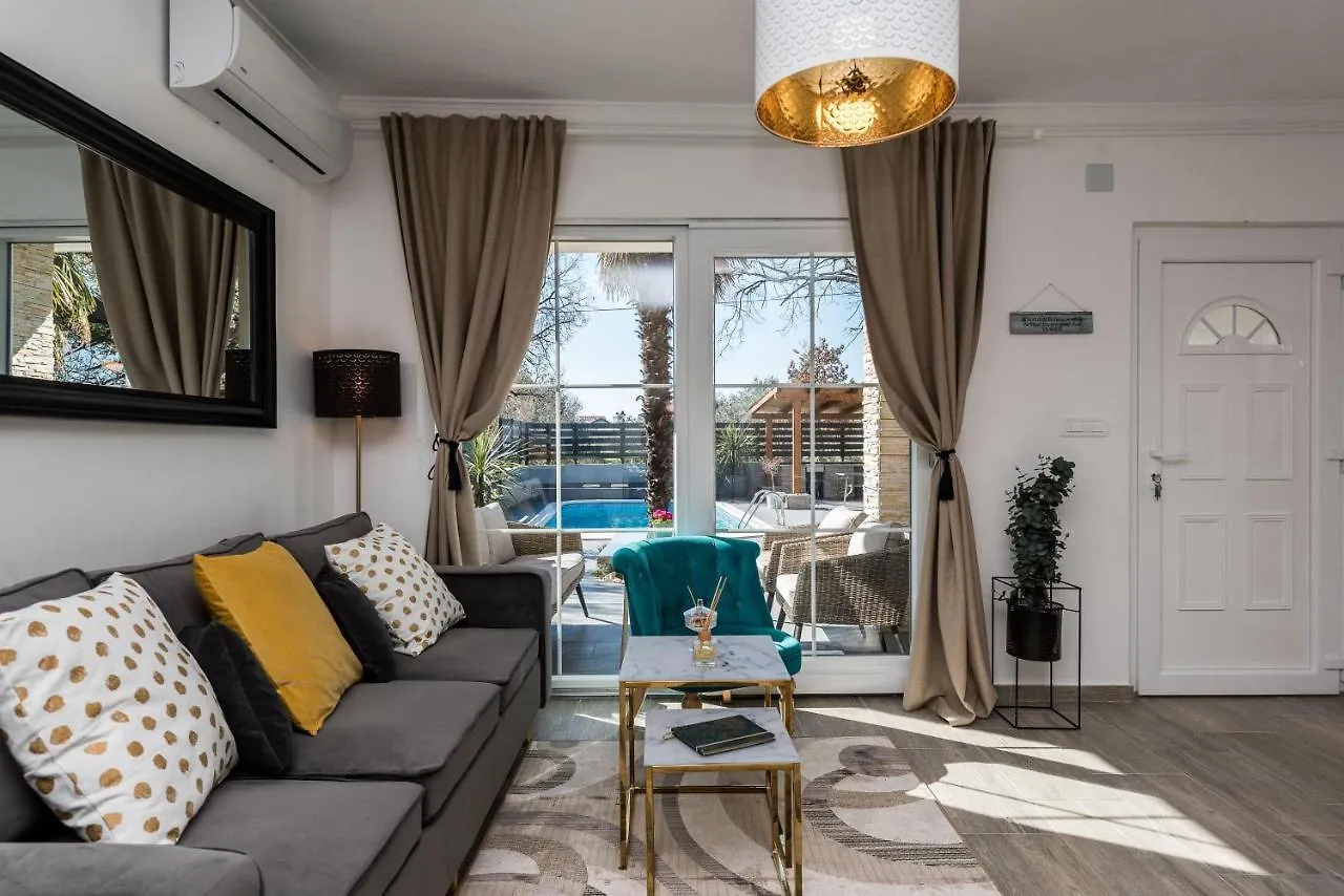 Villa Twins Sukosan With Heated Pool