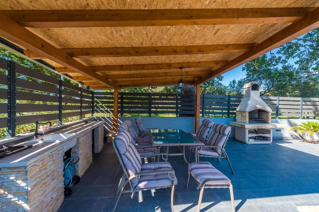 Villa Twins Sukosan With Heated Pool